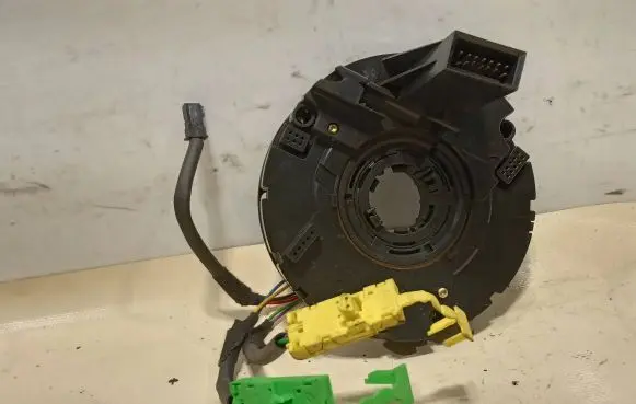 Mercedes-Benz C W203 Airbag slip ring squib (SRS ring) A0004640618 KS203093 43514020680536