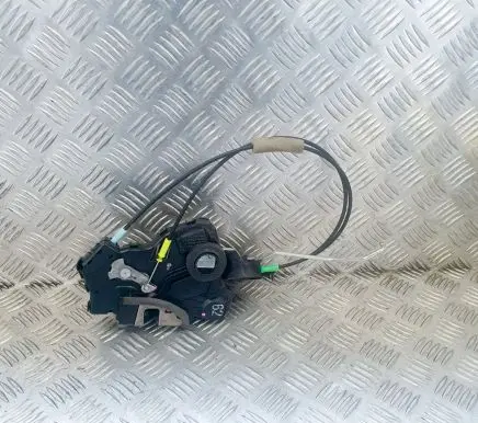 Toyota Hilux (AN10, AN20, AN30) Front door lock