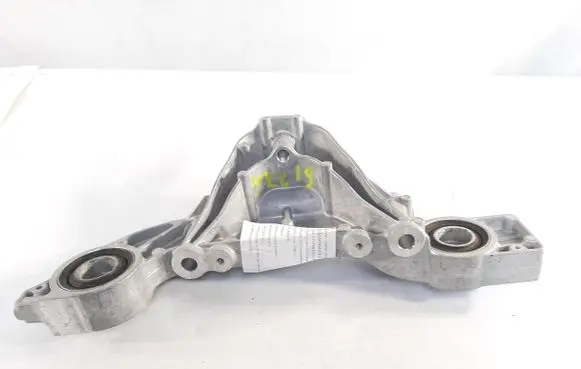 Mercedes-Benz 300 SL W198 Engine mounting bracket A4473425200