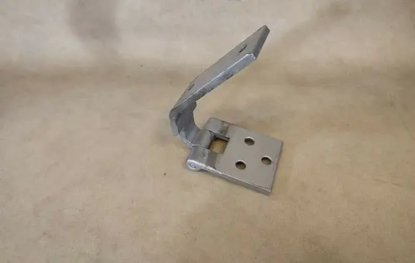 Mercedes-Benz G W461 W463 1st Gen Engine bonnet/hood lock/latch loop/hook A4608800228