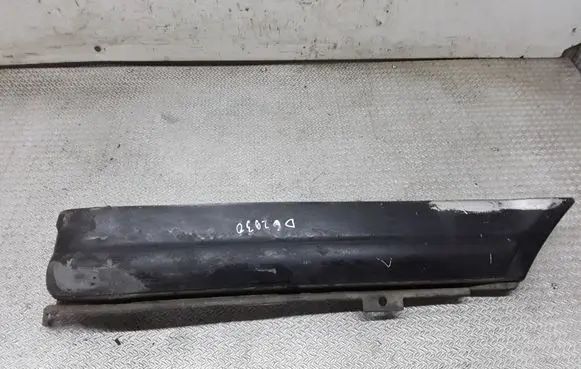 Rear bumper corner part panel trim