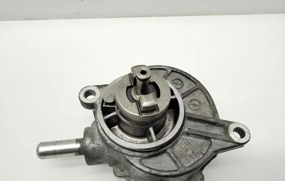 Mercedes-Benz Vito Viano W639 Vacuum pump LA1231052
