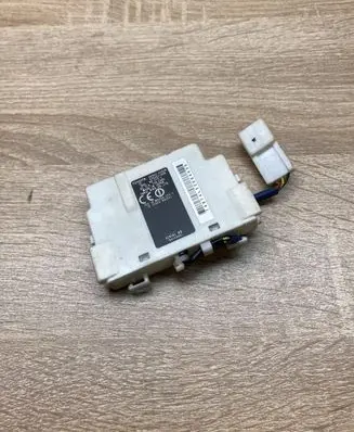 Toyota Prius (XW20) Alarm control unit/module 8999247020 626467000