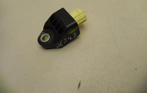 Subaru Outback Airbag deployment crash/impact sensor 98237AG20 X743