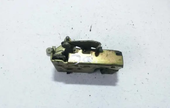 Renault 19 Rear door lock