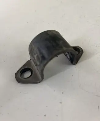 Toyota Avensis T220 Sway bar bush bracket, front 