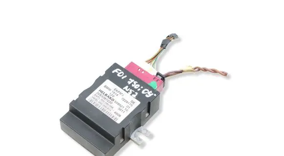 BMW 7 F01 F02 F03 F04 Fuel injection pump control unit/module 7229175 16147229175 0083381220