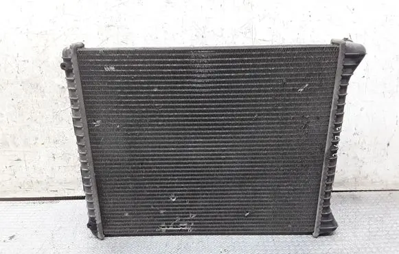 Audi A2 Coolant radiator 8Z0121251D