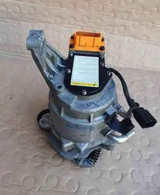 Hyundai Tucson IV NX4 Generator/alternator 37390-2M900