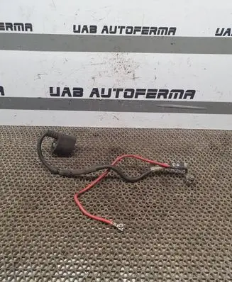 Volkswagen PASSAT B6 Positive cable (battery) 1K0971228L