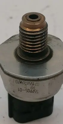Fuel pressure sensor
