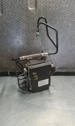 BMW X1 E84 ABS Pump 686021601 6860216