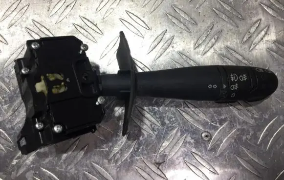 Renault Megane I Indicator stalk 36791b05l6