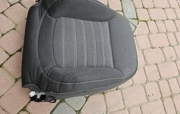 Opel Insignia A Front driver seat OPELCZESCI.com-F18