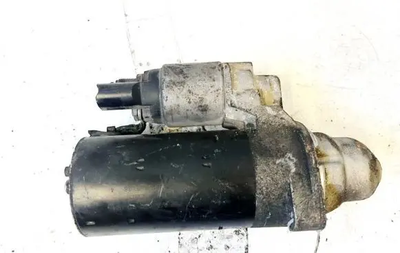 Audi A6 S6 C5 4B Starter motor 001109258