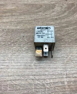 Audi A4 S4 B7 8E 8H Other relay 8D0951253
