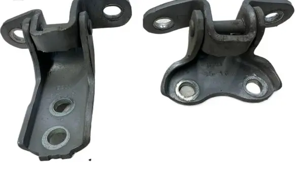 Toyota Avensis T270 Front door hinge set 