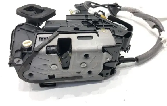 Skoda Kamiq Rear door lock 5TA839015P