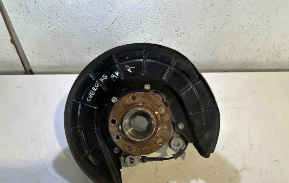 Jeep Cherokee Rear wheel hub