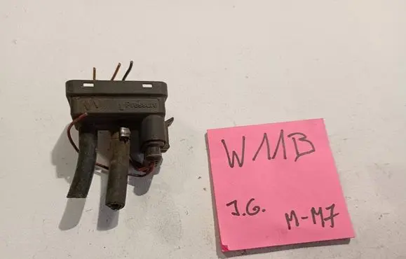 Mercedes-Benz E W124 Sensor 121221211