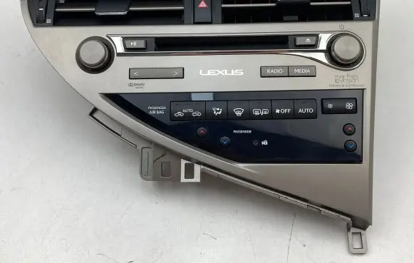 Lexus RX 450H Radio/CD/DVD/GPS head unit 5568048060 5567048070