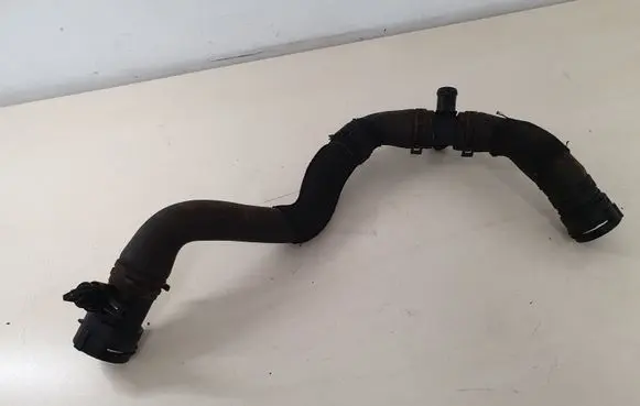 Audi A6 S6 C7 4G Engine coolant pipe/hose 4G0121049AG