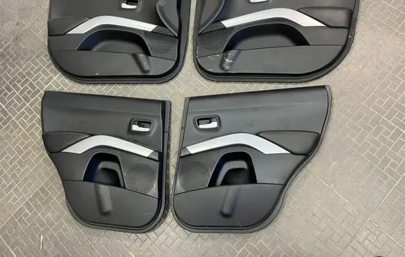 Peugeot 4007 Door card panel trim set 7222A389XAQ 7221B173XA 7222A390XAQ