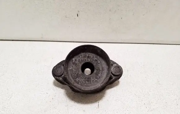 Mercedes-Benz CLS C218 X218 Front shock absorber mounting bracket A2183260064 A2123260464 A2043260764