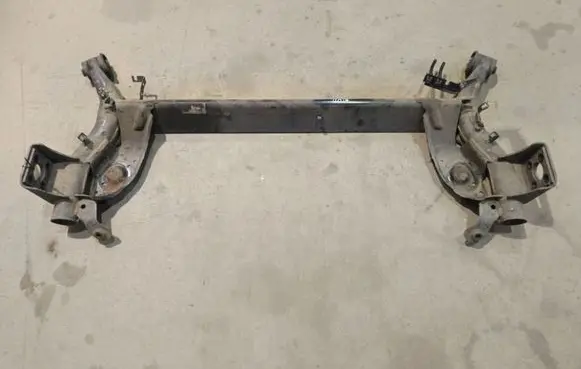 Renault Fluence Rear subframe 