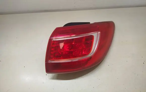 KIA Sportage Rear/tail lights 92402 924023W0 E96233