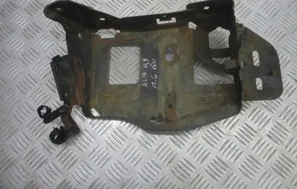 Alfa Romeo 147 Battery box tray 