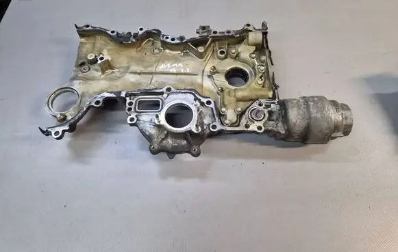 Toyota Avensis T250 Timing chain cover