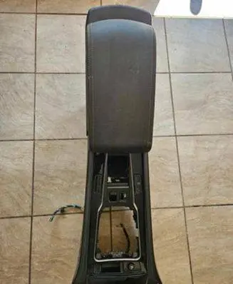 Peugeot 508 Center console 9686452980 1005848X H42355M