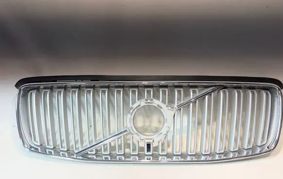 Volvo XC90 Front bumper upper radiator grill 31425935