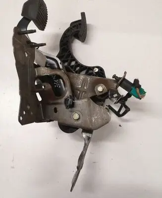 Citroen C4 I Pedal assembly 9653940880