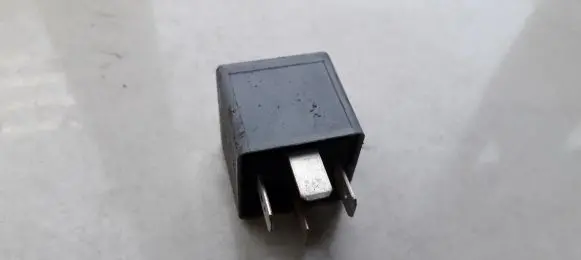 Skoda Superb B5 (3U) Other relay MB9533821