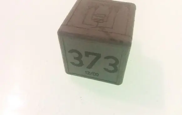 Audi A4 S4 B5 8D Other relay 8D0951253A 373