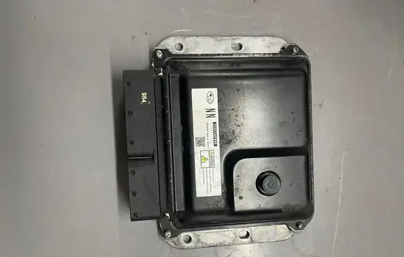 Subaru Legacy Engine control unit/module 22611AP840 2758009842