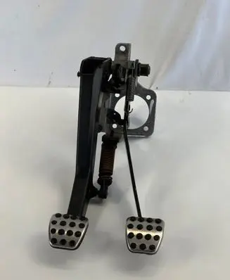 Mercedes-Benz SLK R170 Pedal assembly A2102901319 4112H5 2022901516
