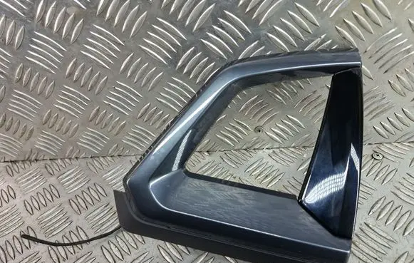 Audi Q4 e-tron Dashboard glove box trim 89C853190