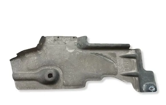 Volvo V40 Rear underbody cover/under tray 31383376