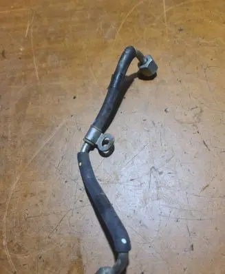 KIA Ceed Fuel line pipe 18011