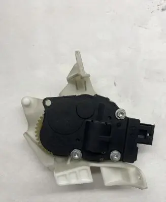 Audi A5 8T 8F A/C air flow flap actuator/motor 412650750