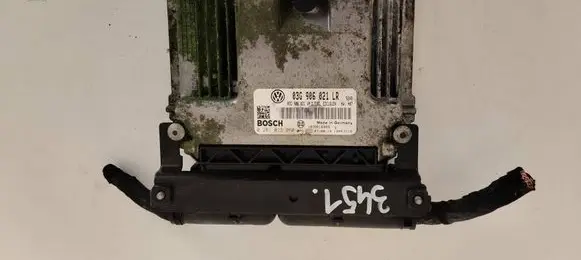 Volkswagen PASSAT B6 Engine control unit/module 03G906021LR 03G906021AN 0281013260