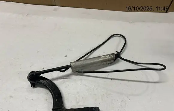 Mercedes-Benz GL X164 Tailgate hydraulic set A1648004148 1648004148