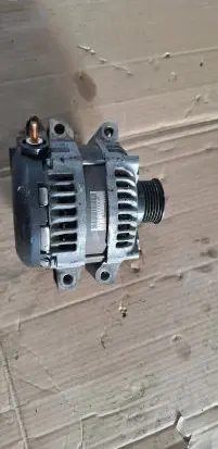 Maserati Ghibli Generator/alternator 1042106591 P04801835AB