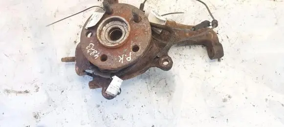Jeep Cherokee Front wheel hub