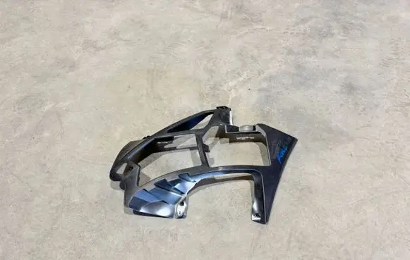 Peugeot 3008 II Front bumper mounting bracket 9815337680