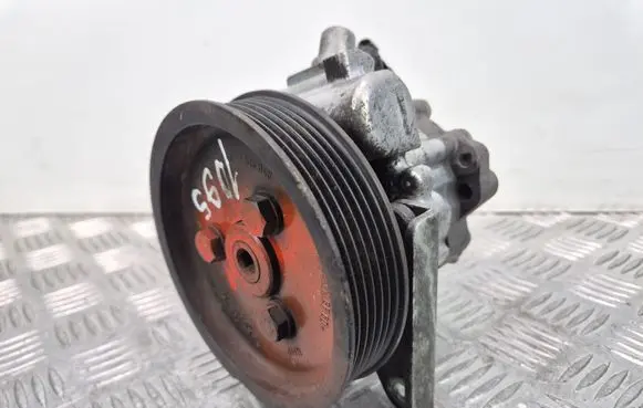 BMW 5 E60 E61 Power steering pump LH676095801 769397410