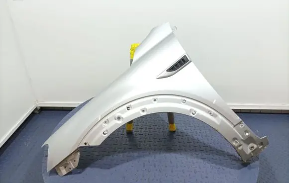 Chevrolet Captiva Fender